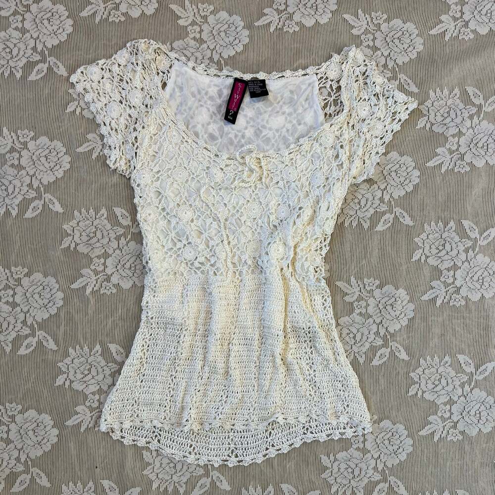 Vintage Y2K Say What Cream Floral Crochet Top Size S
